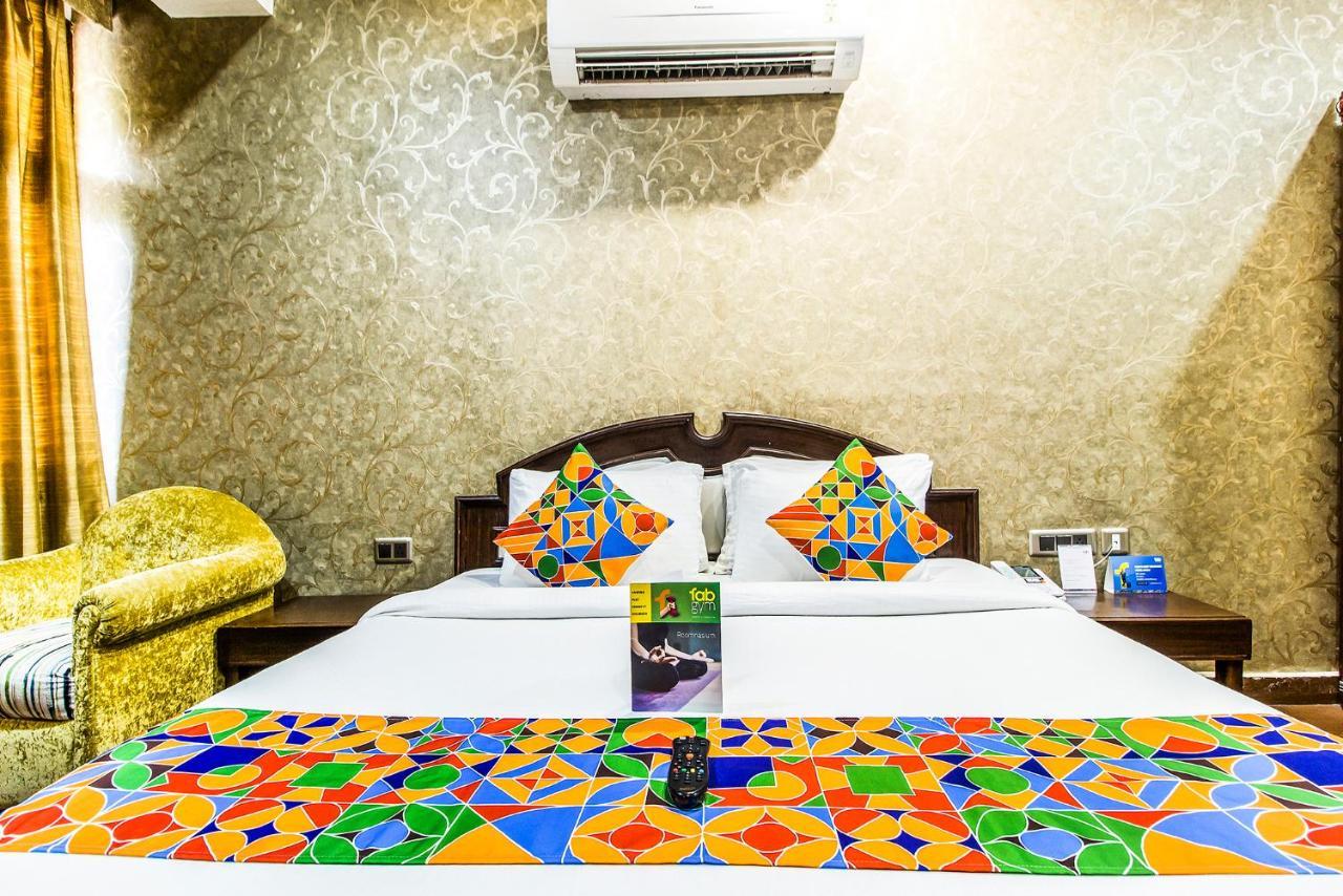 Fabhotel Le Monarque Чандигарх Экстерьер фото